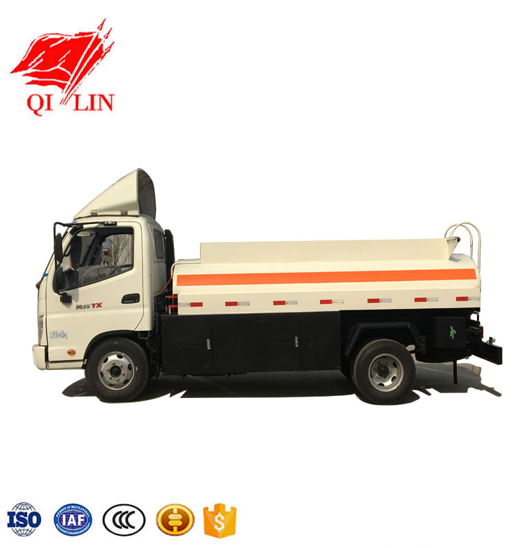 FOTON chassis 4*2 drive form 110hp with 40 oil bump use to transport diesel or gasoline tanker truck Made in China